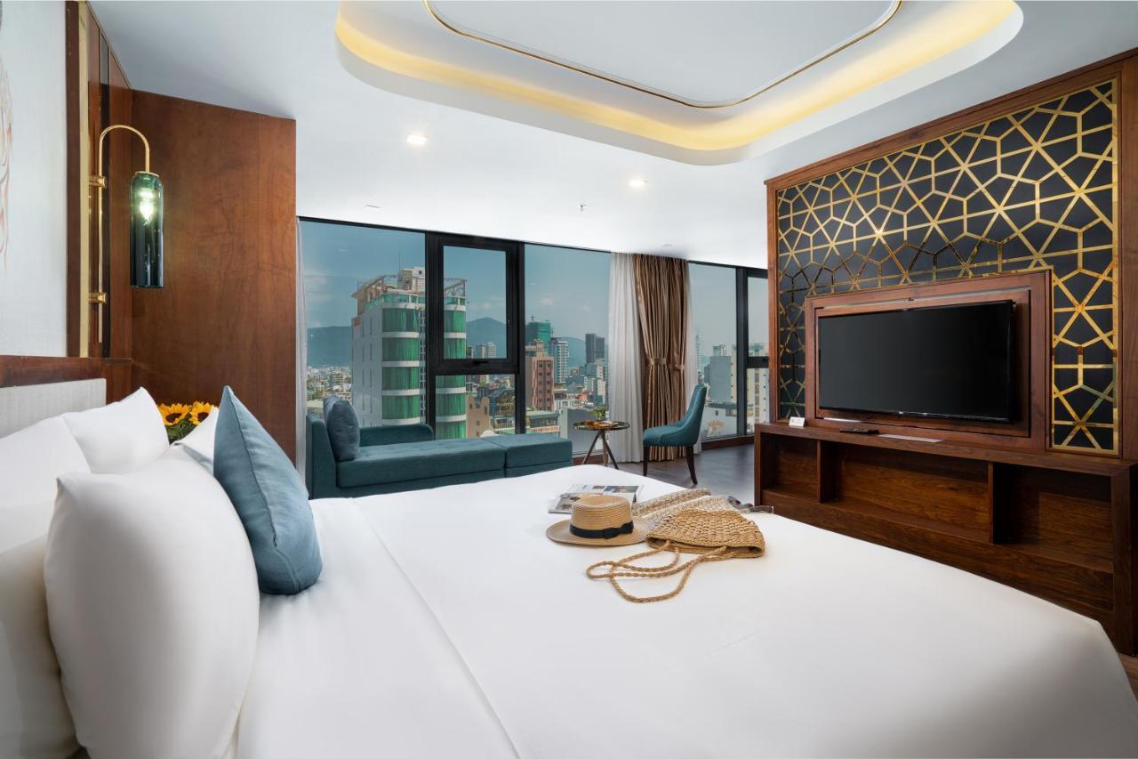 ซีเอ็น พาเลซ บูทิก โฮเต็ล แอนด์ สปา Hotel ดานัง ภายนอก รูปภาพ