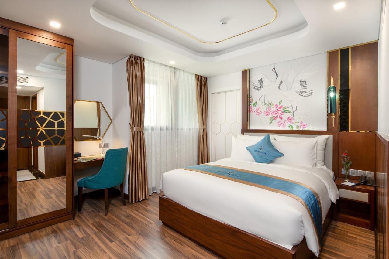 ซีเอ็น พาเลซ บูทิก โฮเต็ล แอนด์ สปา Hotel ดานัง ภายนอก รูปภาพ