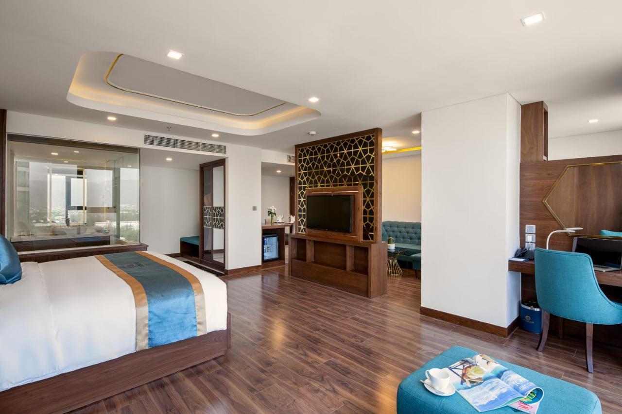 ซีเอ็น พาเลซ บูทิก โฮเต็ล แอนด์ สปา Hotel ดานัง ภายนอก รูปภาพ