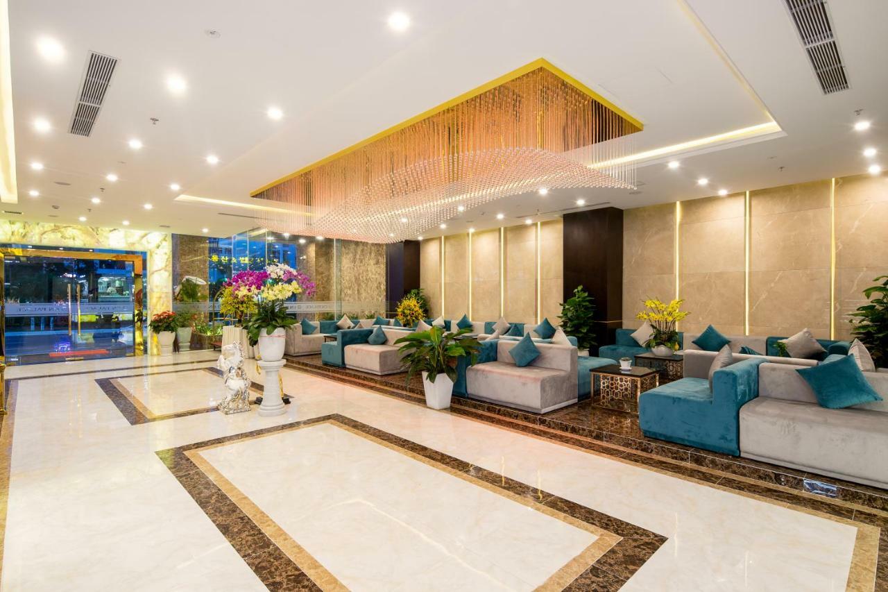 ซีเอ็น พาเลซ บูทิก โฮเต็ล แอนด์ สปา Hotel ดานัง ภายนอก รูปภาพ